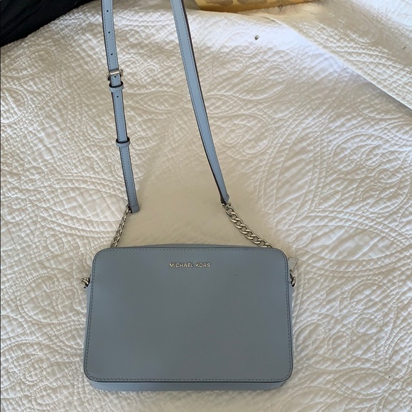 Michael Kors Blue Crossbody - Picture 2 of 8